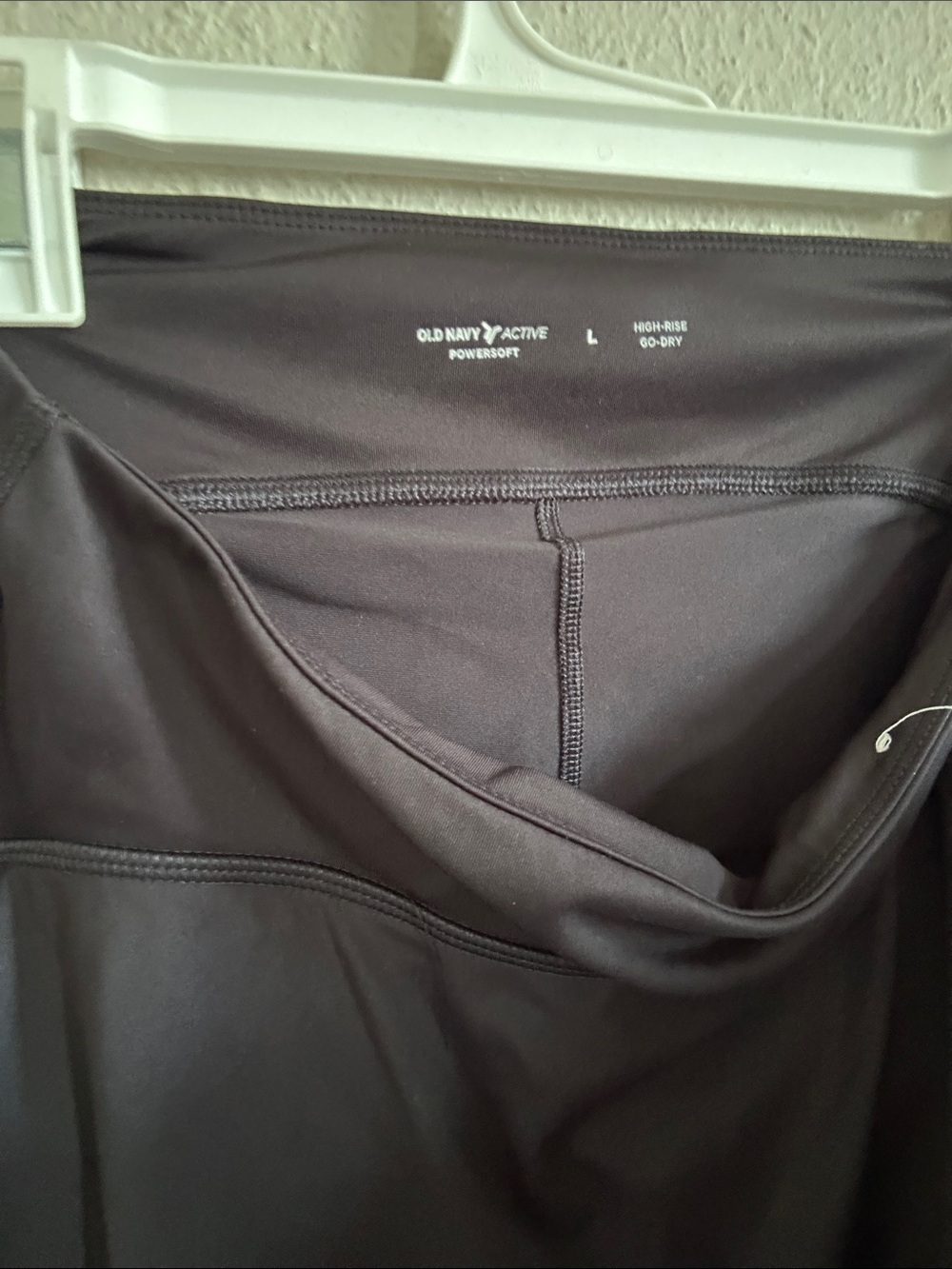 Old Navy Black Circle Skater Skirt